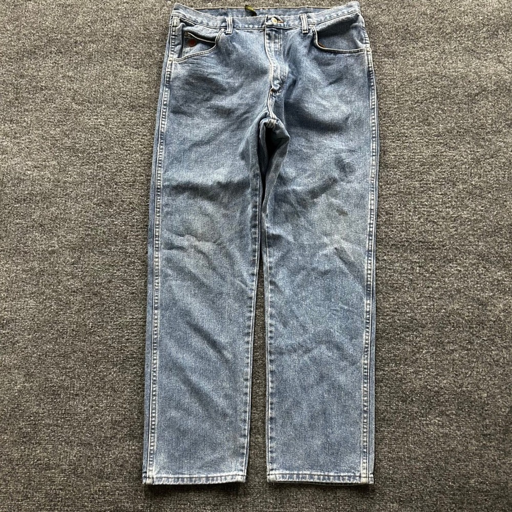 Wrangler Jeans Mens Size 38x34 Blue Relaxed Fit Style 22MWXVM Straight Leg Denim